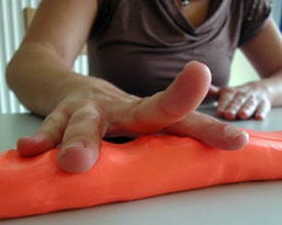 Fingerübungen in  Handtherapie